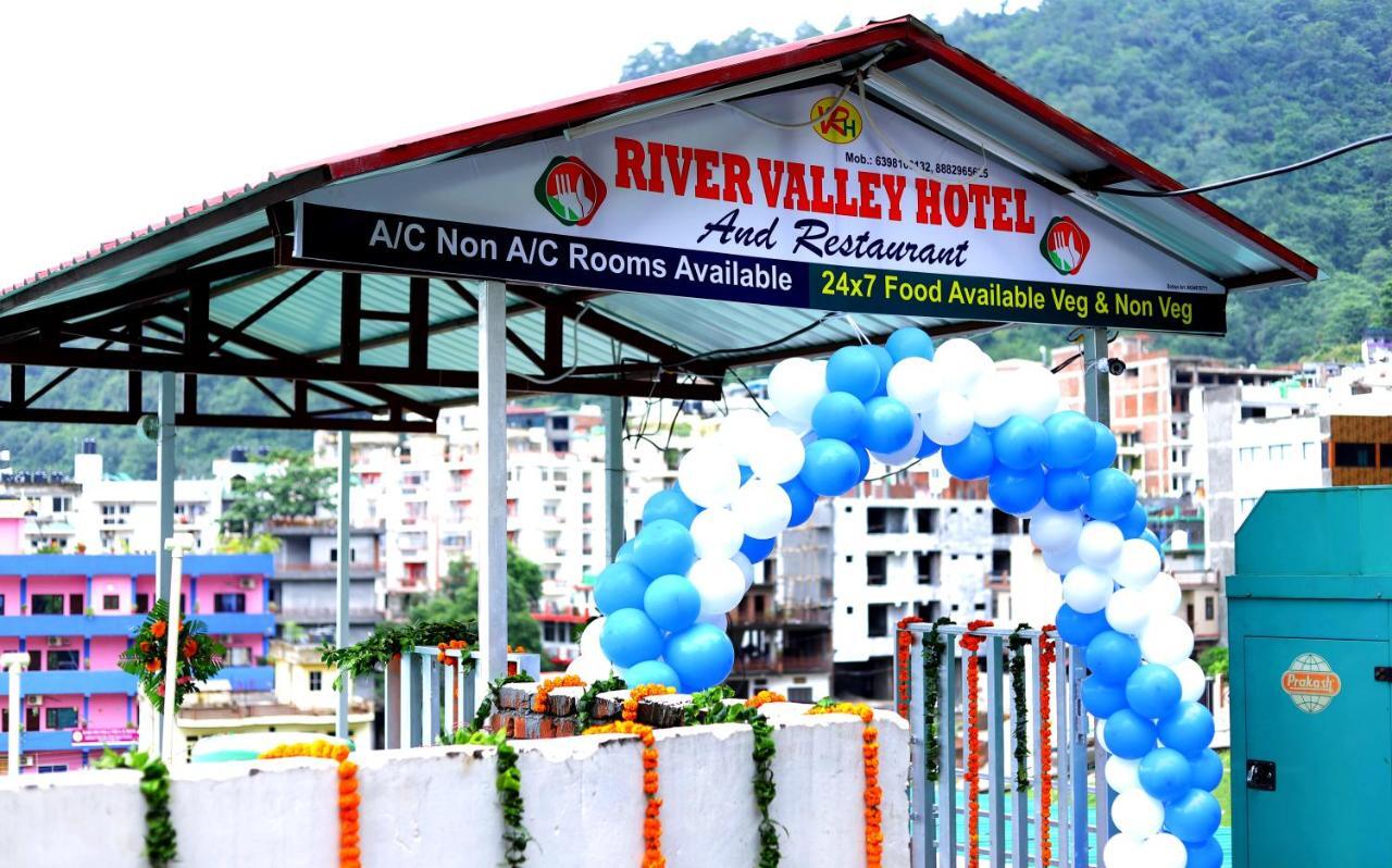 River Valley Hotel ริชิเคช ภายนอก รูปภาพ